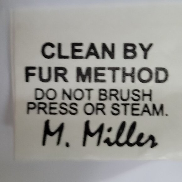 M. Miller Jess Vest with Real Fur - Picture 14 of 15